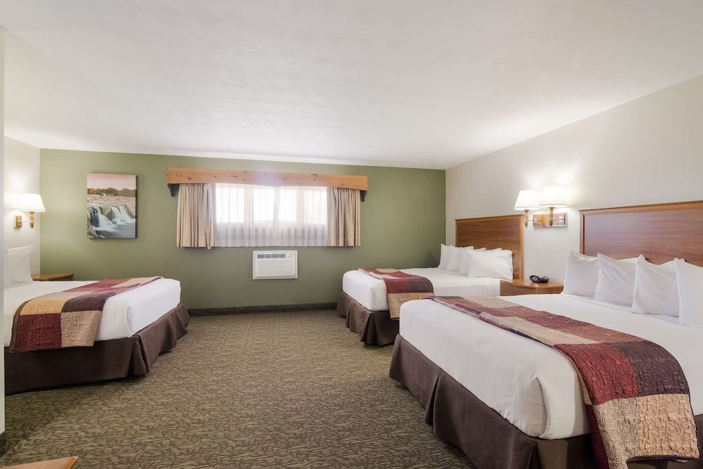 Best Western Graham's Family Room, Multiple Beds, Non Smoking (with Sofabed)