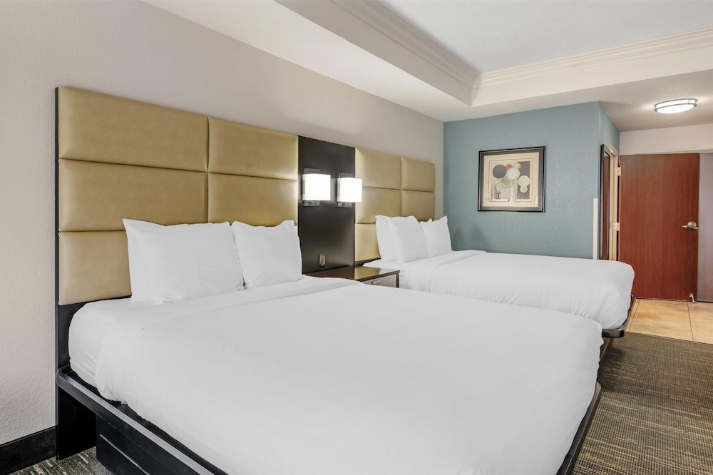 Standard Room, 2 Queen Beds, Non Smoking, Refrigerator & Microwave