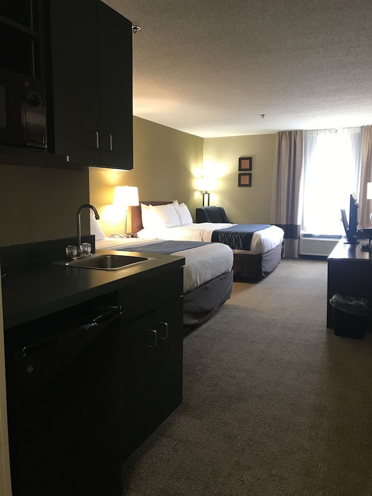 Standard Room, 2 Queen Beds, Non Smoking