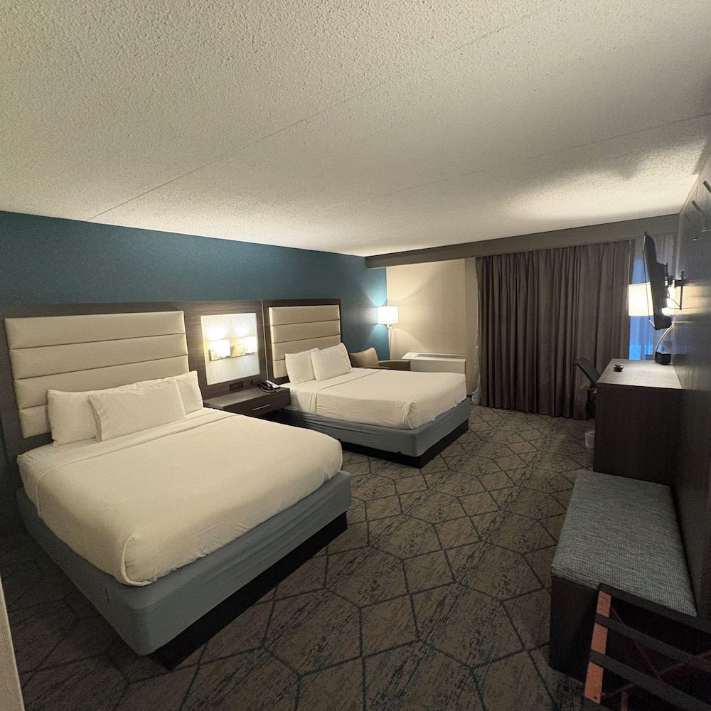 Bismarck Hotel and Conference Center