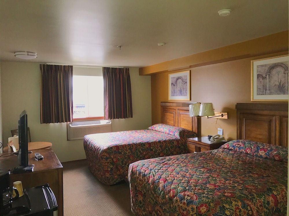 Standard Room, 2 Queen Beds