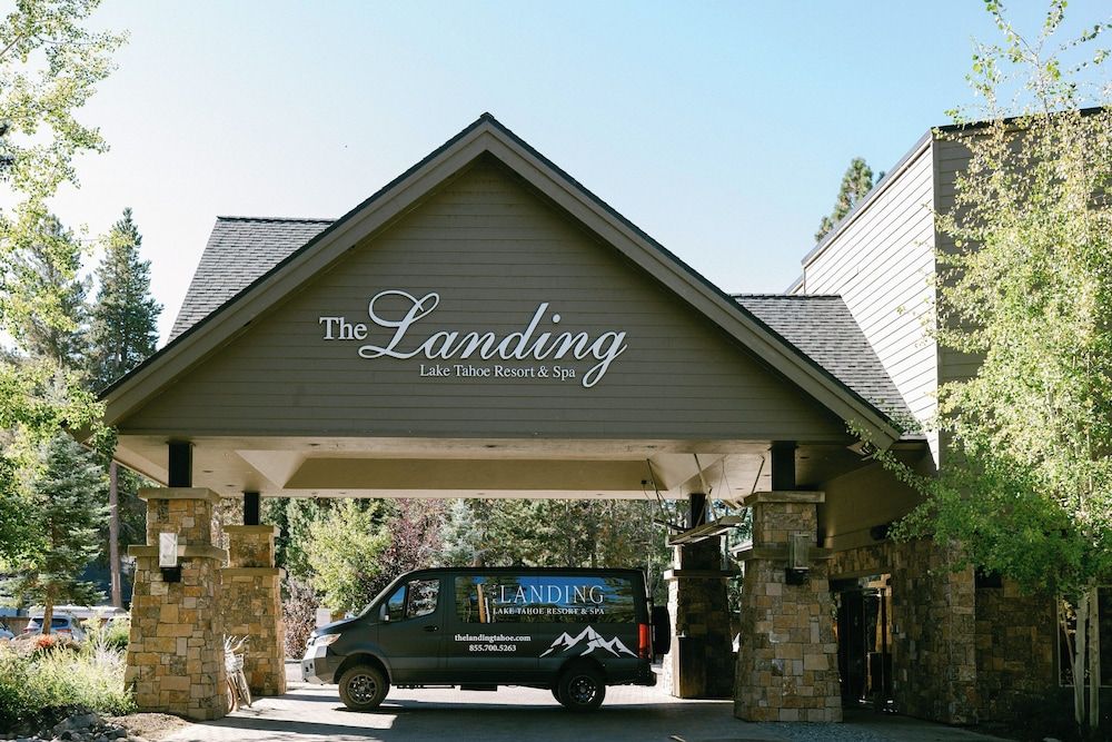 undefined The Landing Resort & Spa 2