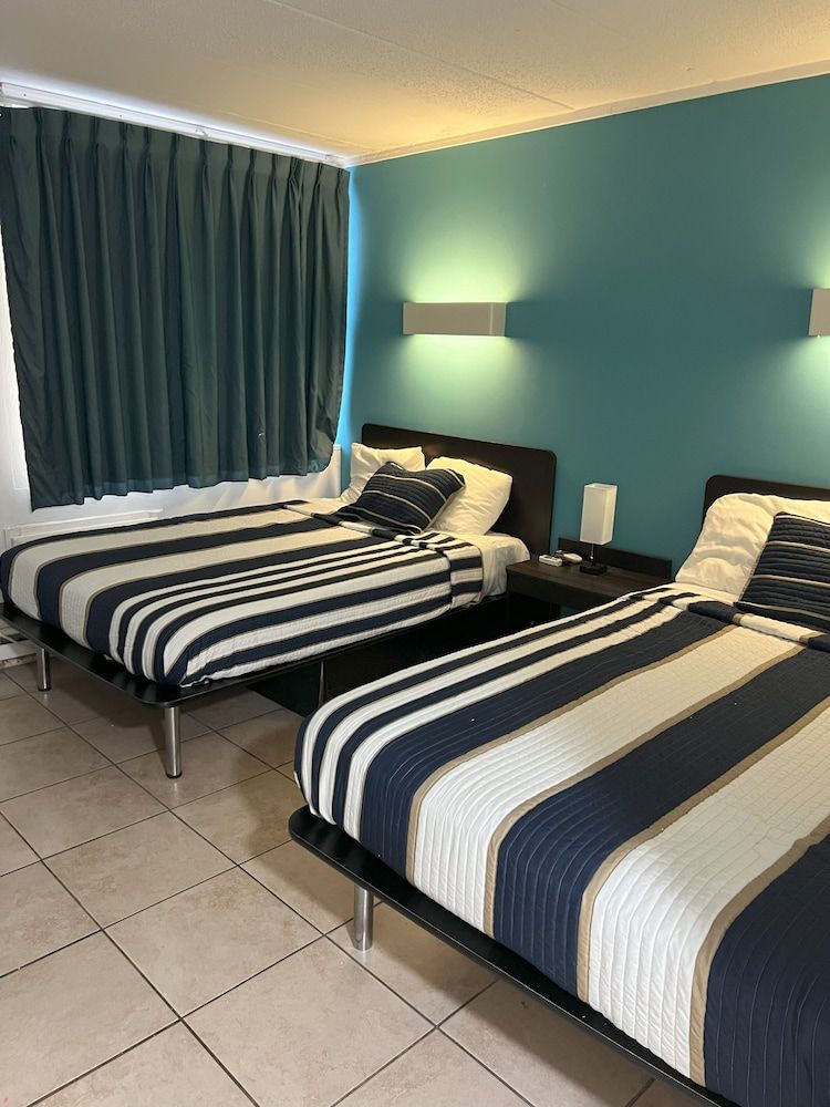Premium Suite, 2 Bedrooms, Private Bathroom