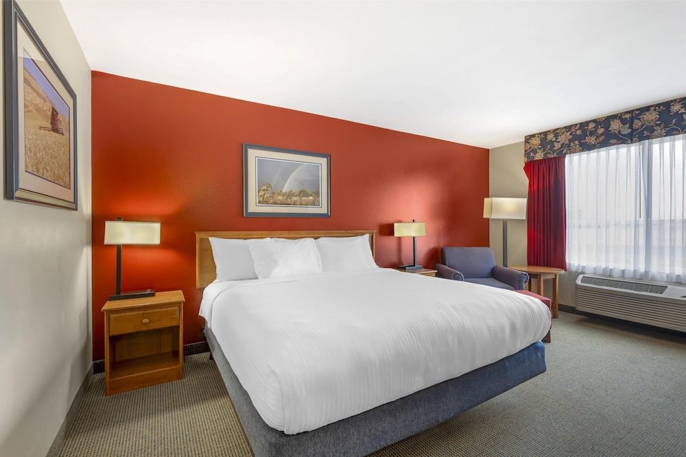 Best Western Bronco Inn