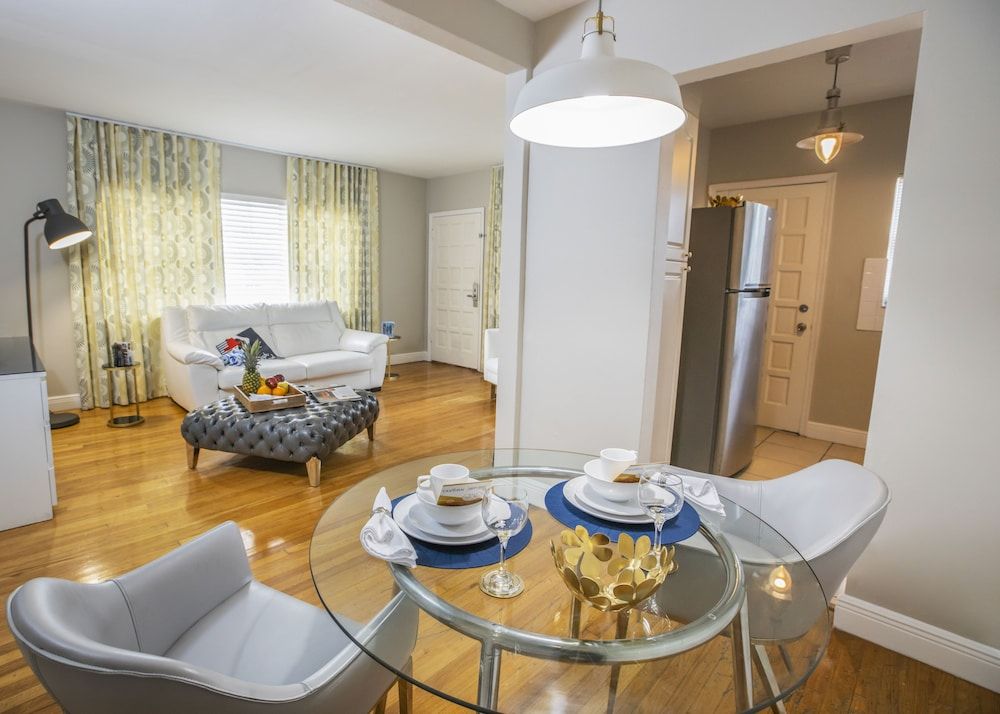 Beachside All Suites Hotel