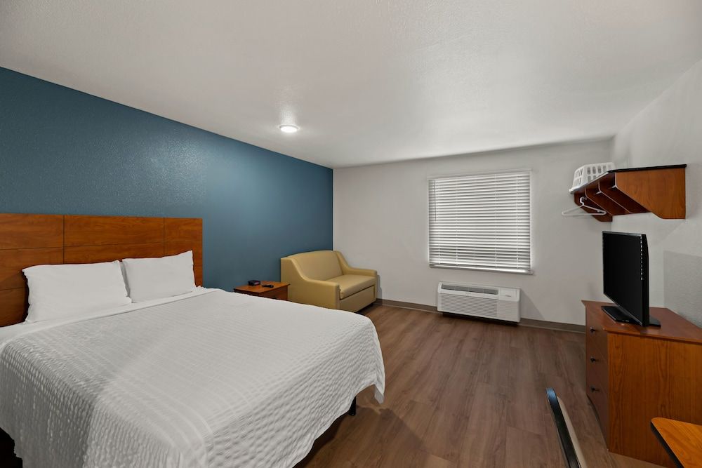 Standard Room, 1 Double Bed with Sofa bed, Accessible, Non Smoking