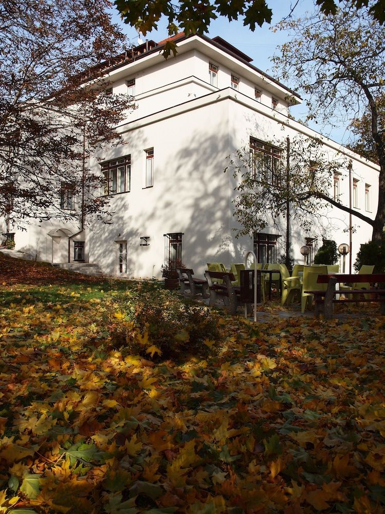 undefined Pension Jana - Domov Mládeže 7