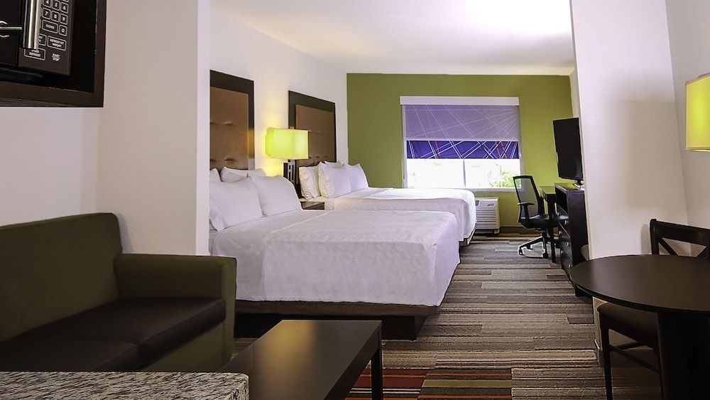 Suite, 2 Queen Beds, Accessible Bathtub (Communications, Mobility)