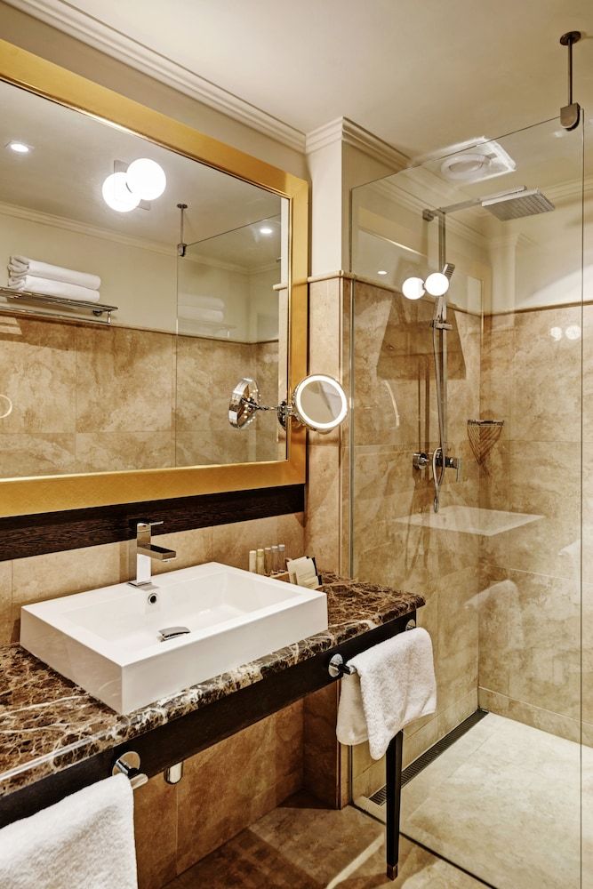 undefined Grandezza Hotel Luxury Palace 4