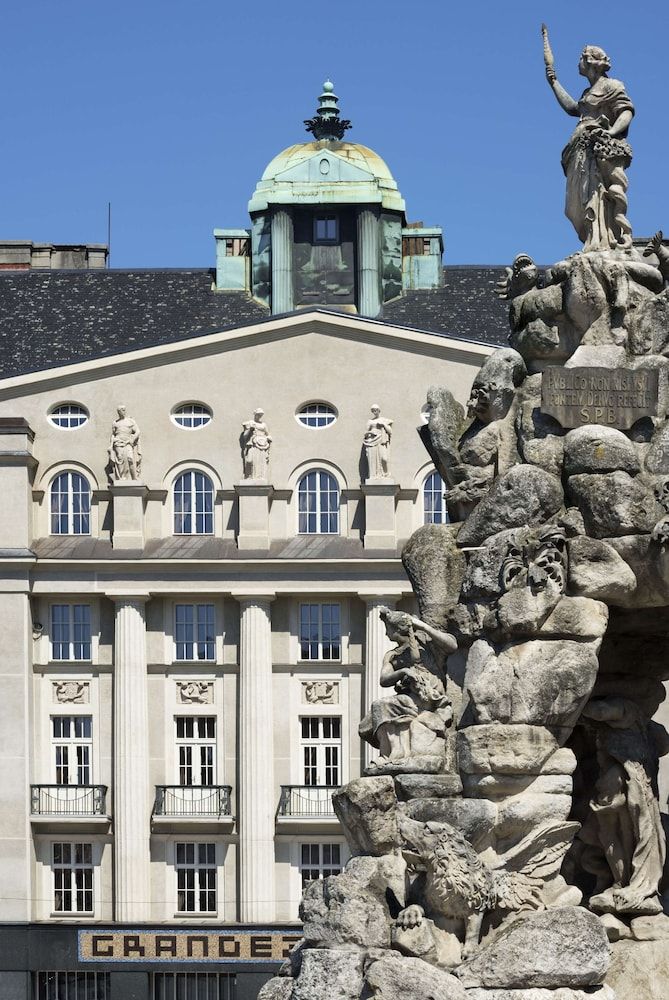 undefined Grandezza Hotel Luxury Palace