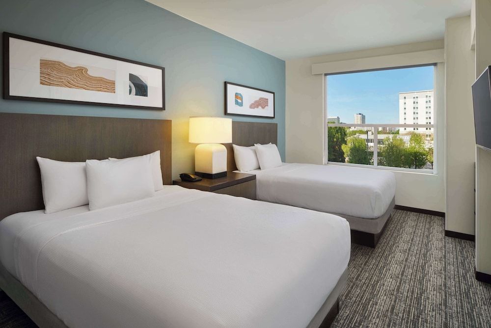 Suite, 1 Bedroom (Two Queens)