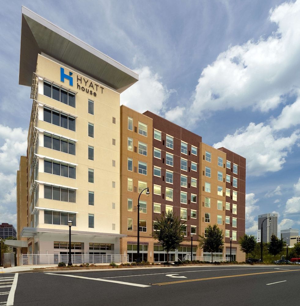 undefined Hyatt House Atlanta Downtown 4