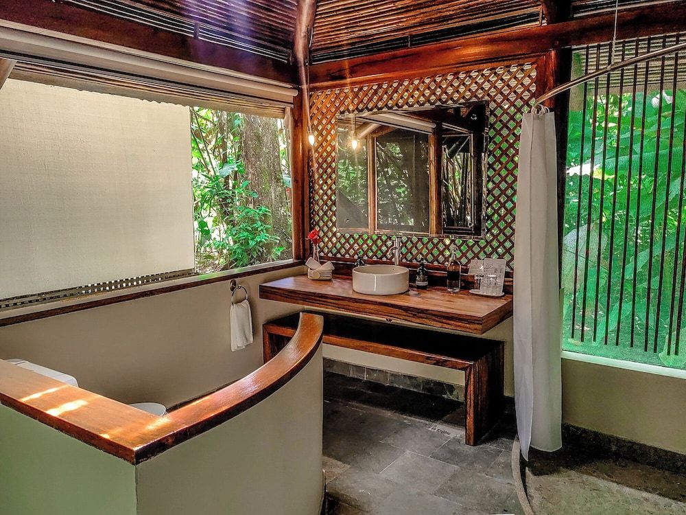 Pacuare Lodge by Böëna Garden Suites 3