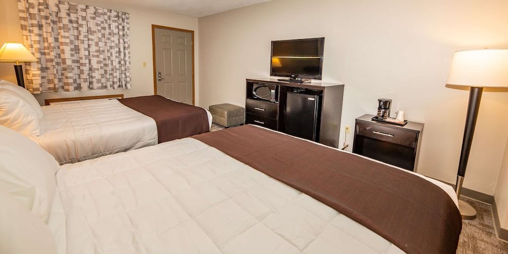 Room, 2 Queen Beds, Non Smoking
