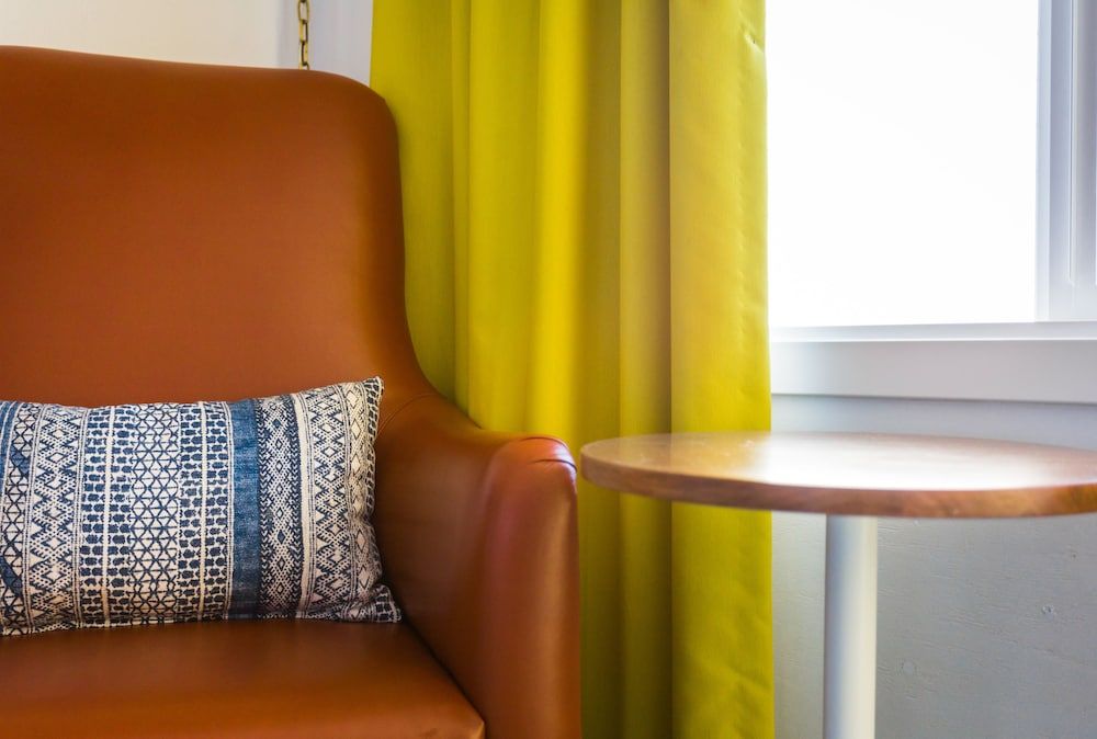 Mylo Hotel Standard Room, 1 Queen Bed 12