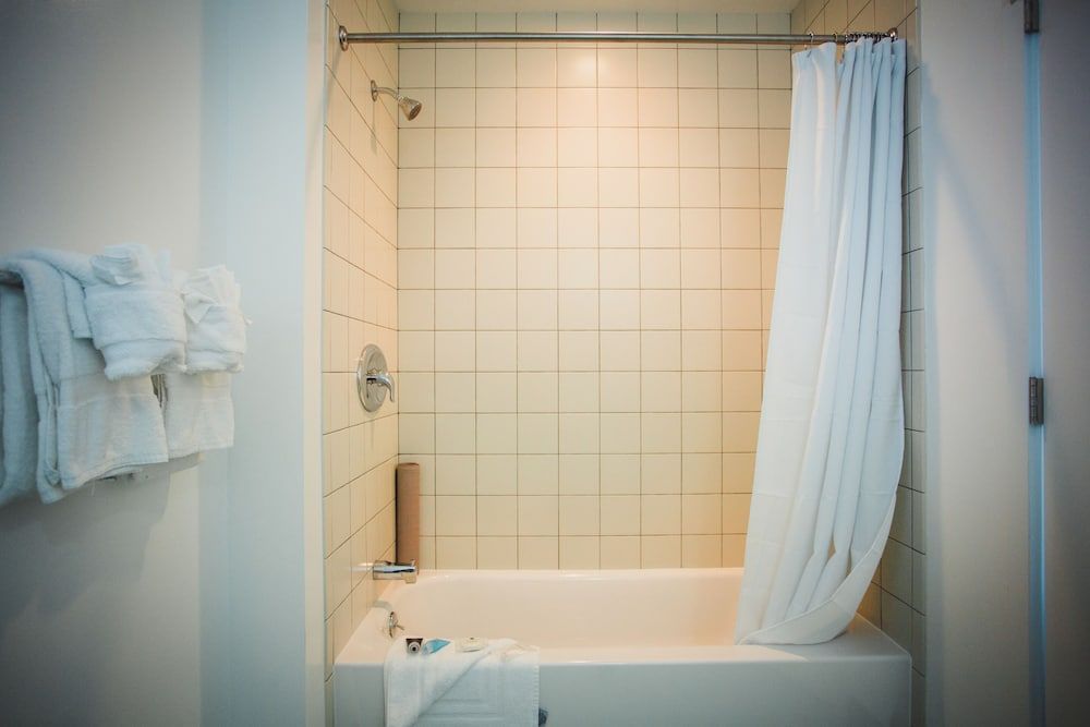 Mylo Hotel Standard Room, 1 Queen Bed, Kitchenette 8