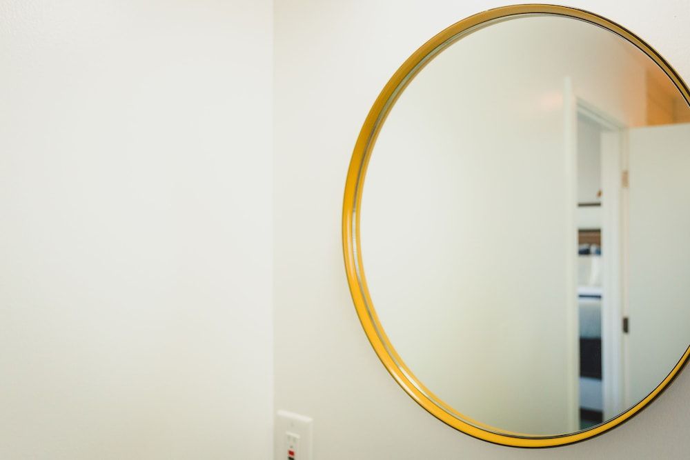 Mylo Hotel Standard Room, 1 Queen Bed, Kitchenette 9