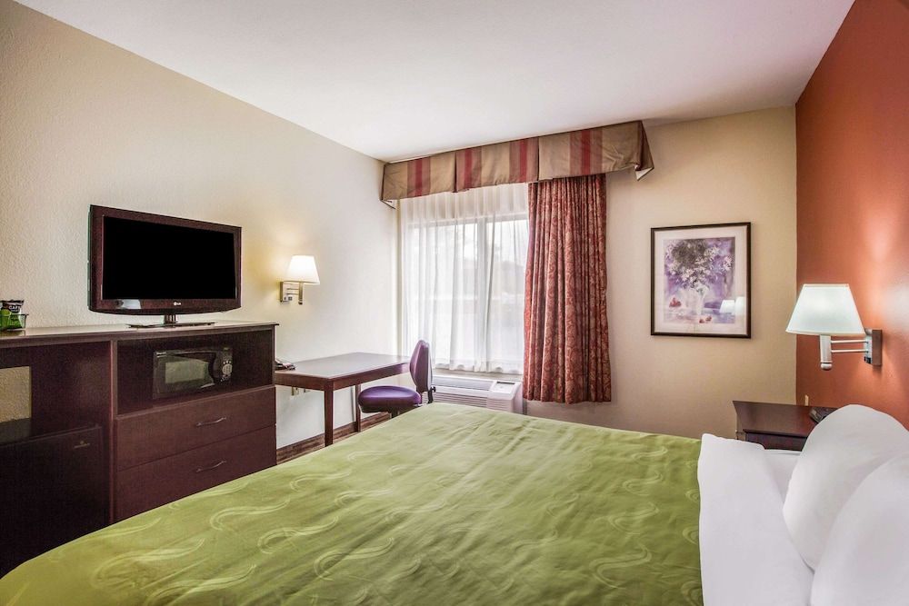 Room, 1 King Bed, Accessible, Non Smoking