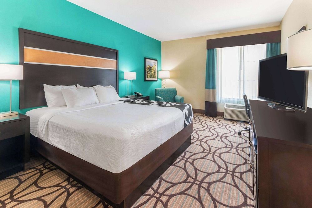 Room, 1 King Bed, Non Smoking
