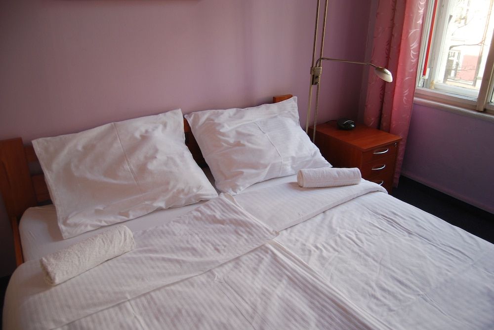 Club Hotel Praha Standard Double or Twin Room with Shower 2