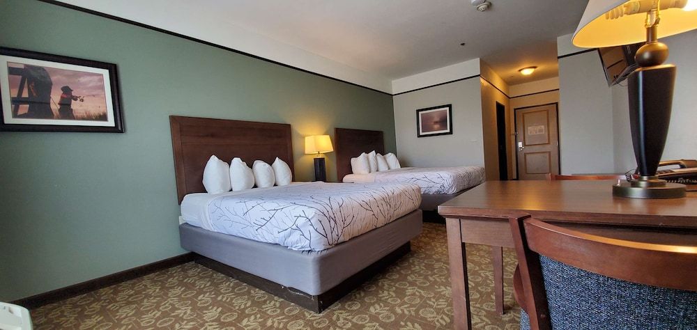 Standard Room, 2 Queen Beds, Accessible, Bathtub