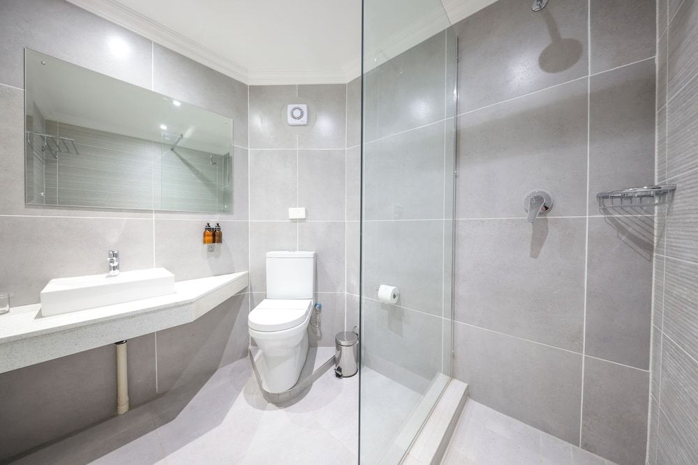 Cresta Botsalo Standard Room, 2 Twin Beds, Garden View 6