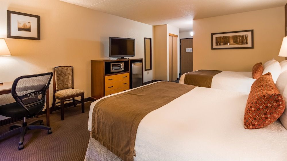 Standard Room, 2 Queen Beds, Accessible, Non Smoking
