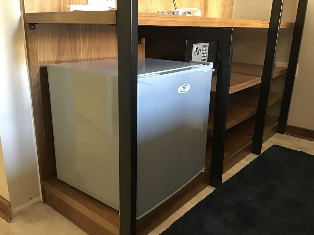 The Capital Guesthouse Standard Double Room, 1 Queen Bed 5