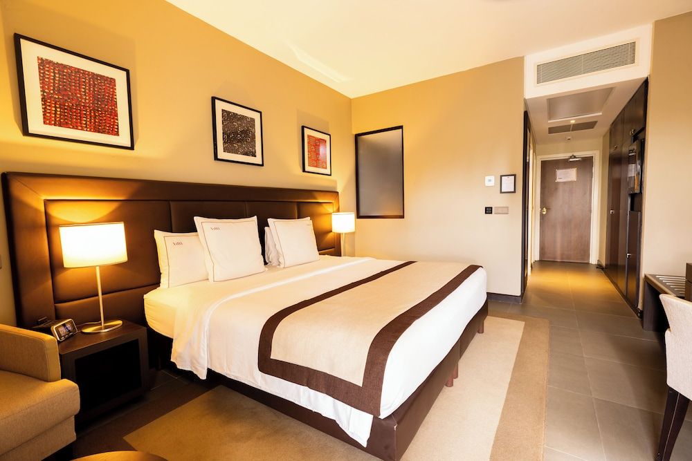 Hotel Akwa Palace Deluxe Double Room 4