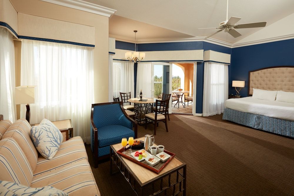 Deluxe Room, 1 King Bed (Vineyard Estate Bungalow)