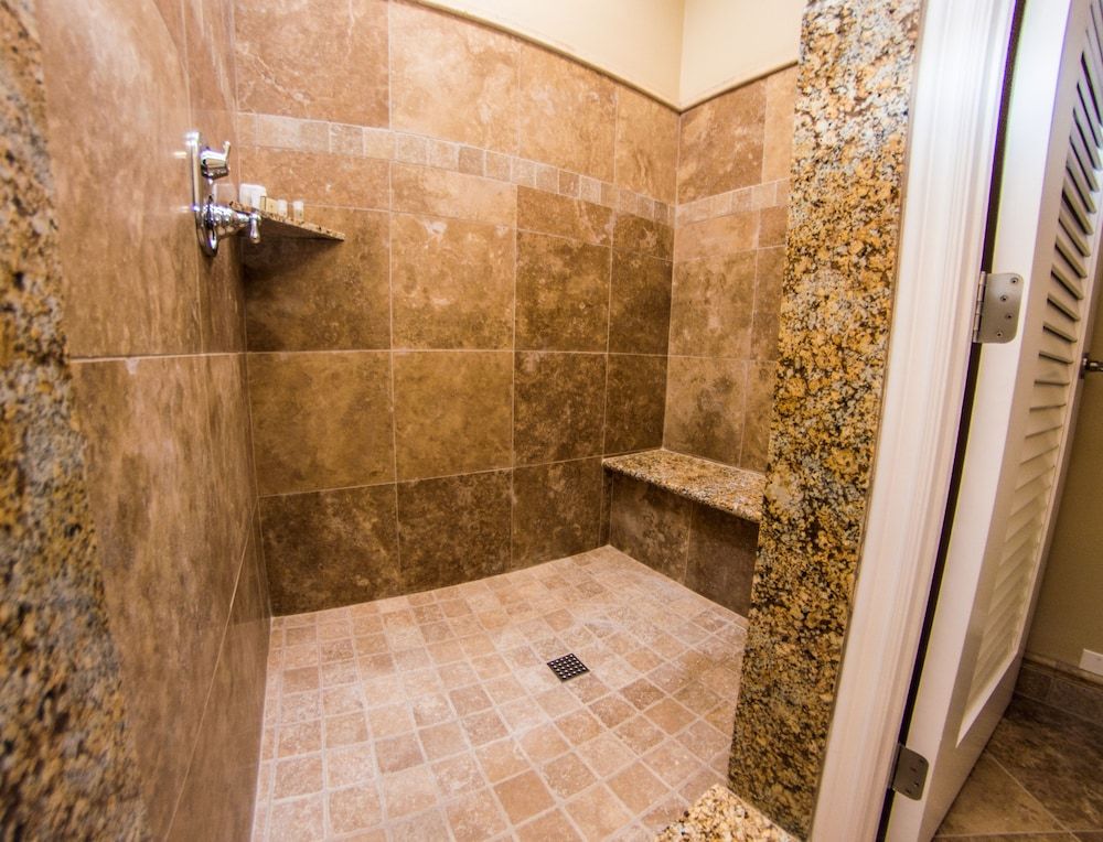 Deluxe Room, 1 King Bed (Vineyard Estate Bungalow)