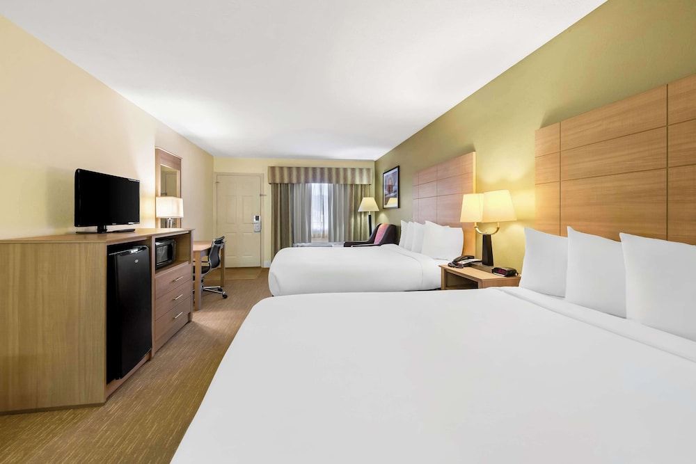Standard Room, 2 Queen Beds, Smoking, Refrigerator & Microwave