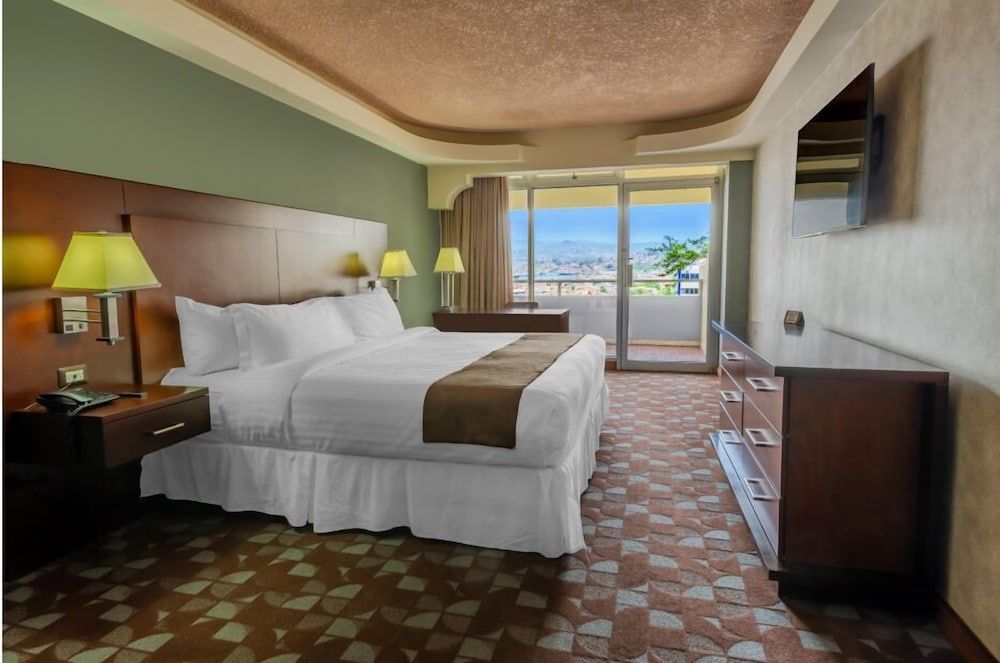 King Room with Balcony