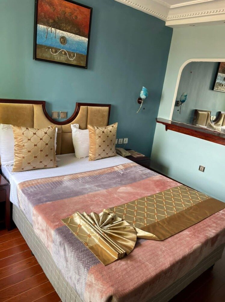 DK Hotel Standard Double Room 5