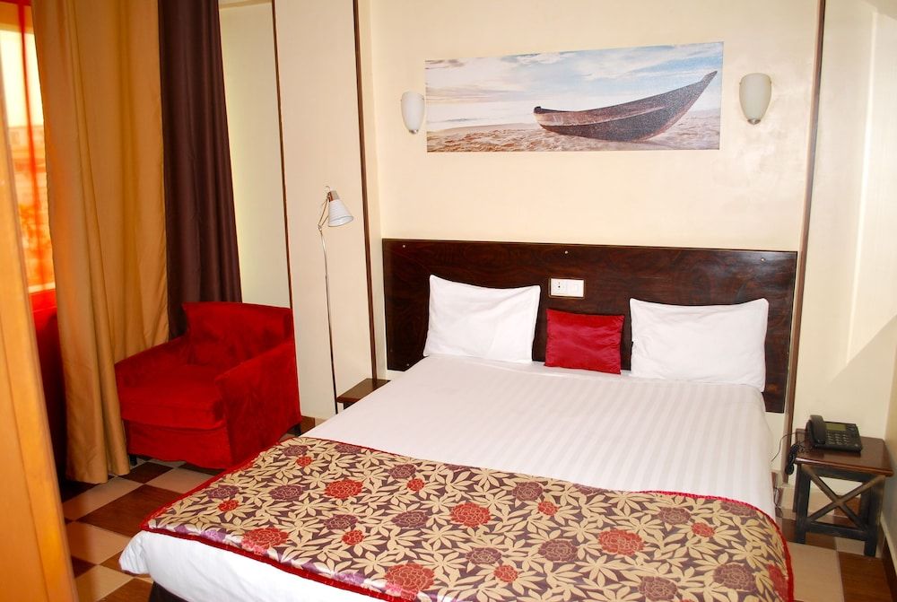 YaahoT Hotel Standard Room 2