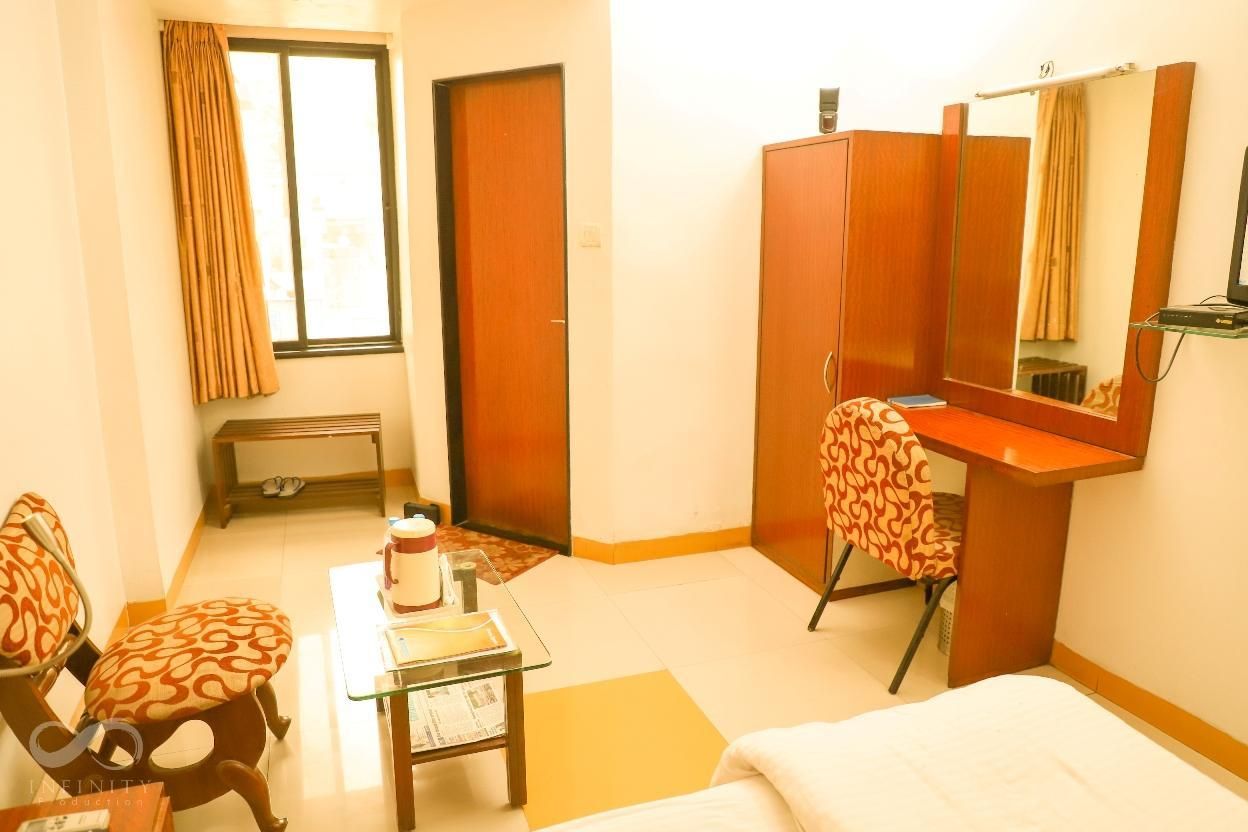 Blue Diamond The Hotel Deluxe 5