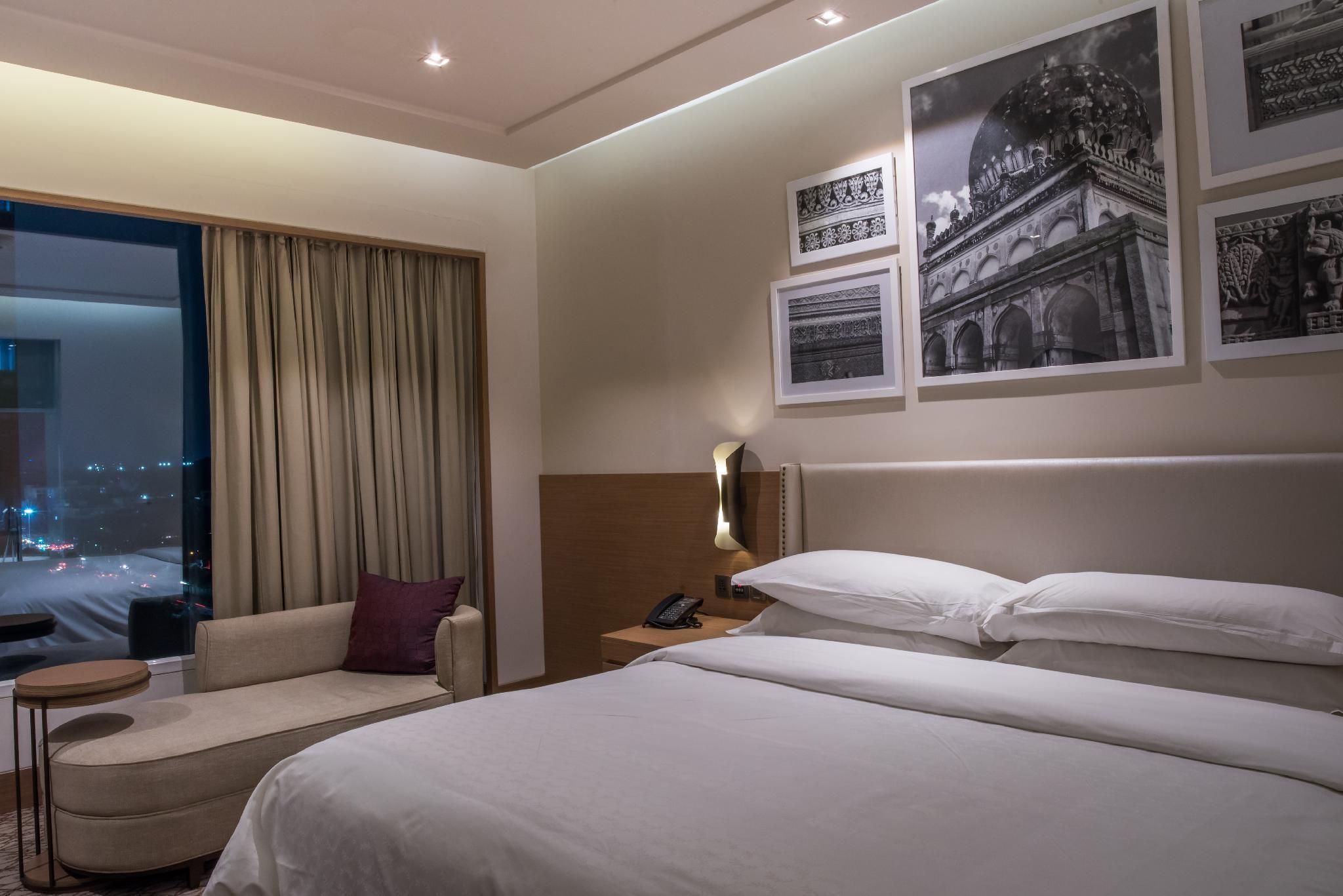 undefined Sheraton Hyderabad Hotel 6