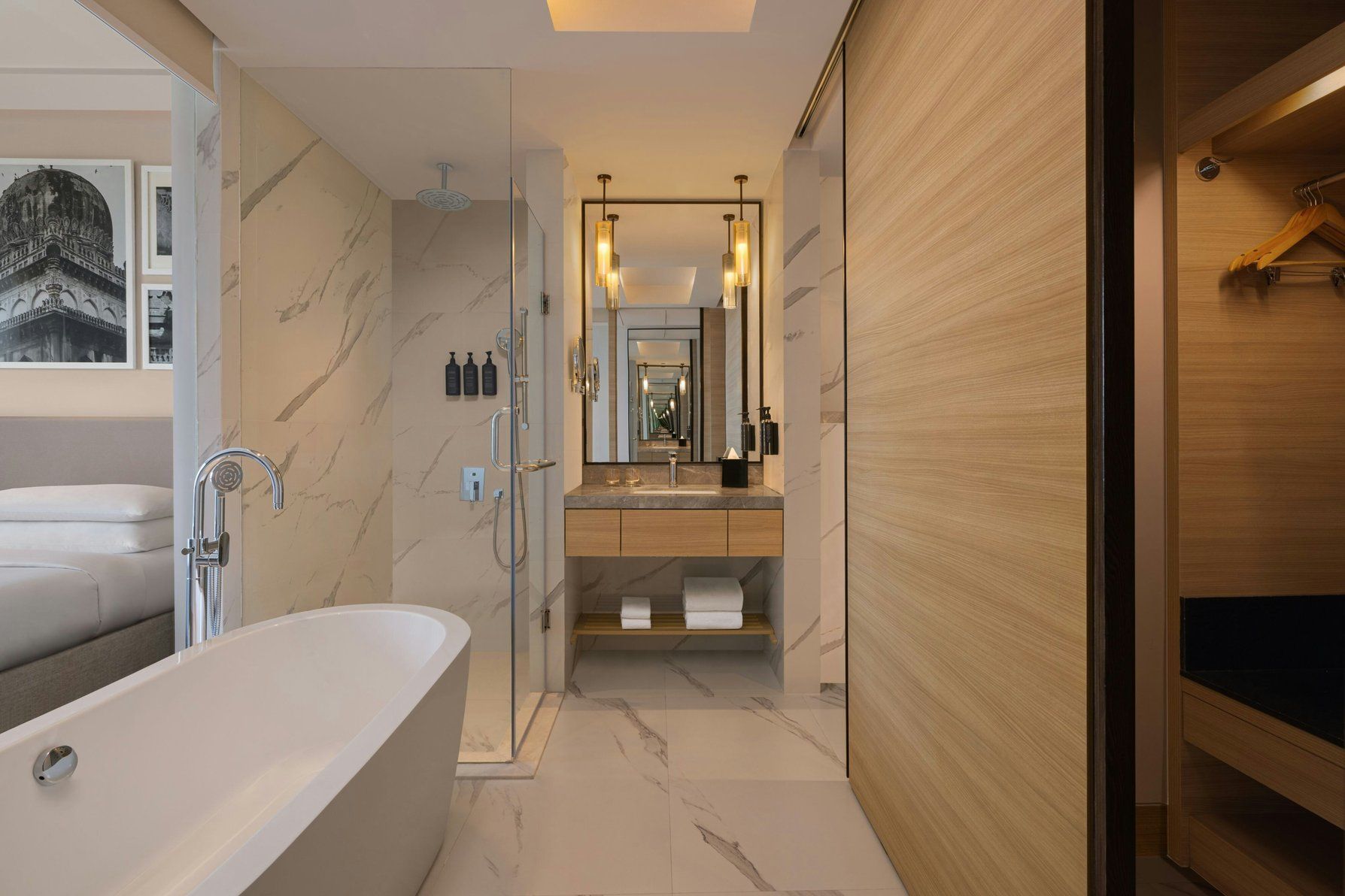 undefined Sheraton Hyderabad Hotel 8