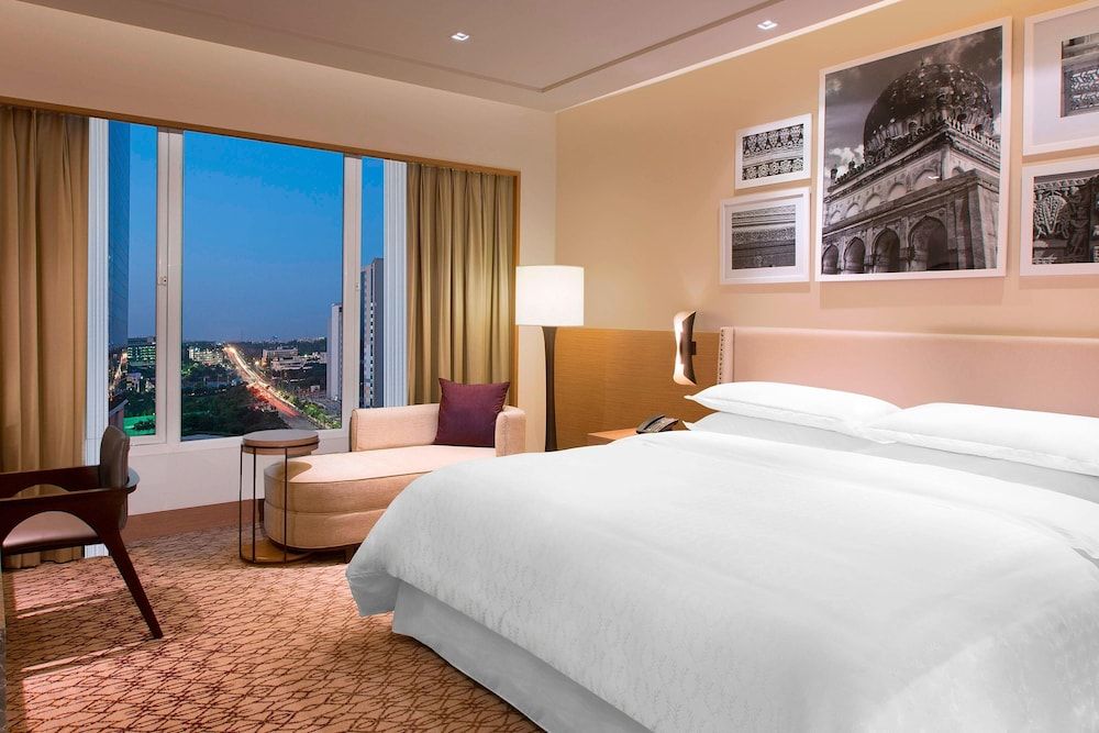 undefined Sheraton Hyderabad Hotel 8