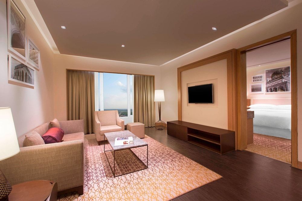 undefined Sheraton Hyderabad Hotel 10