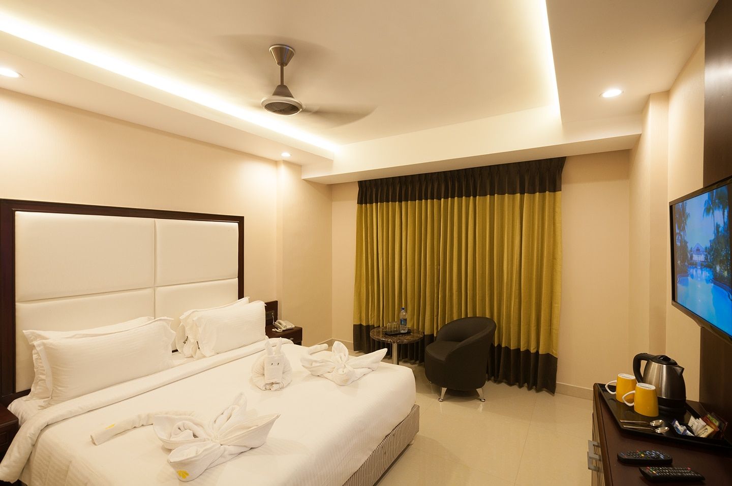 Hotel Himalayaa - A Bergamont Hotel,Thiruvannamalai Premium Room 5