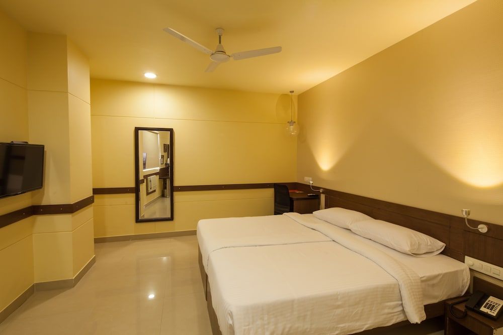 Ginger Thane Standard Room 9