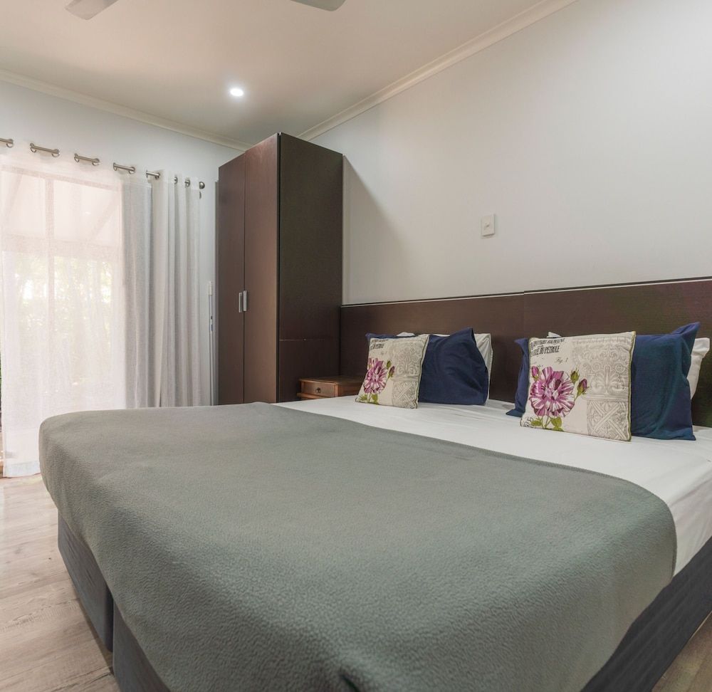 Kimberley Croc Motel Courtyard Room 2