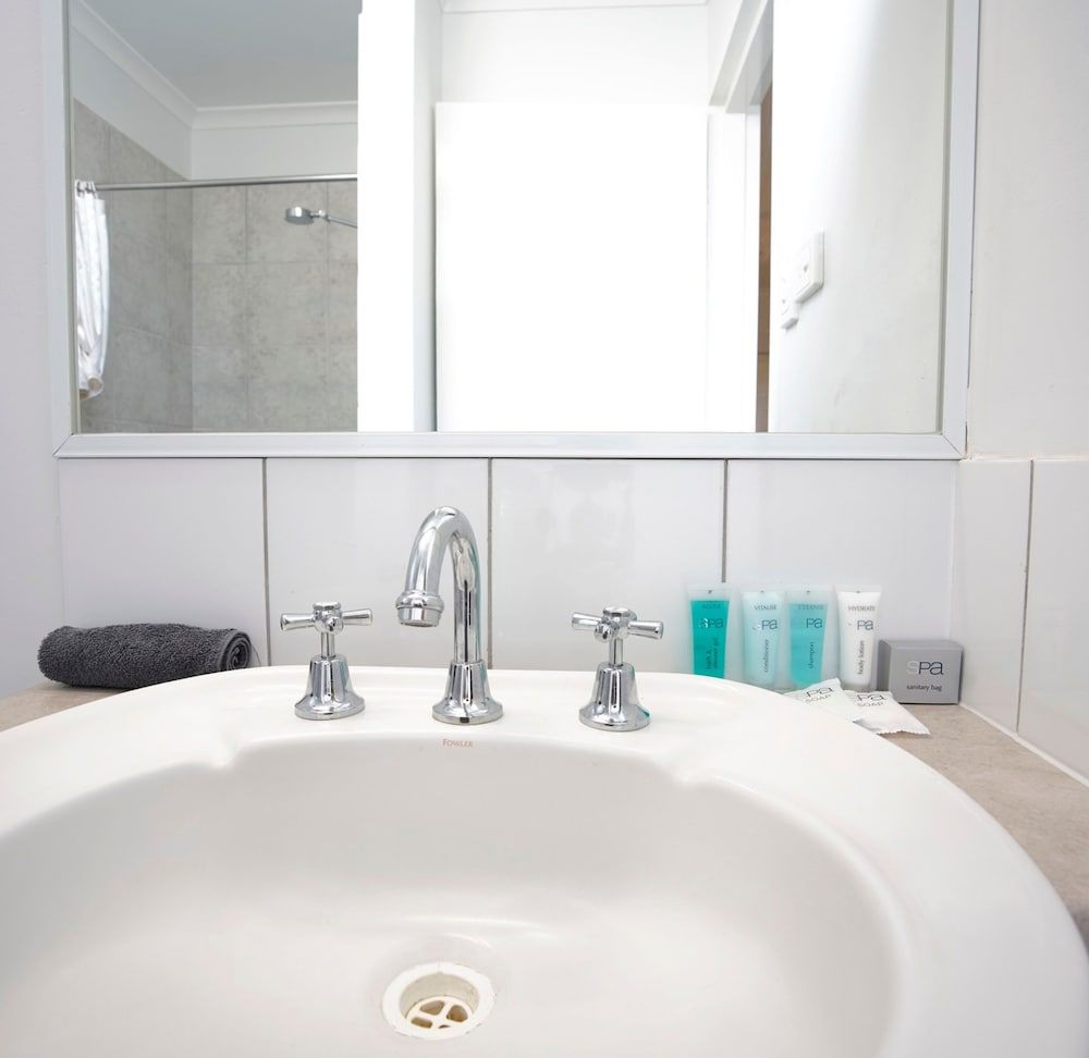 Kimberley Croc Motel Standard Room 4