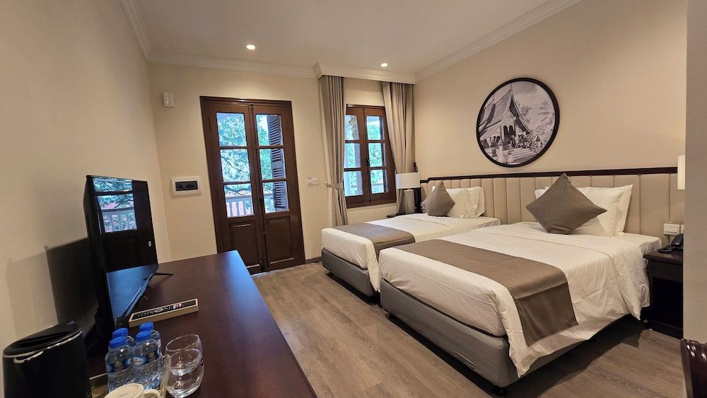 Champa Palace Hotel Premium Room 2