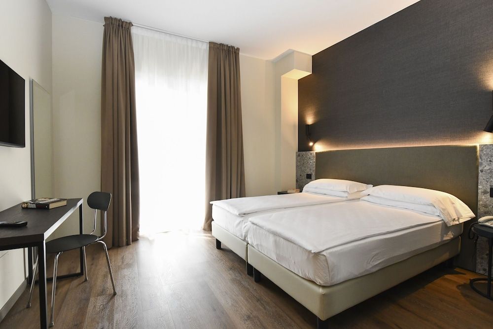 Superior Double Room, Balcony