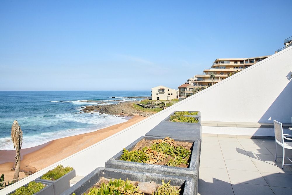 Beach/Ocean View