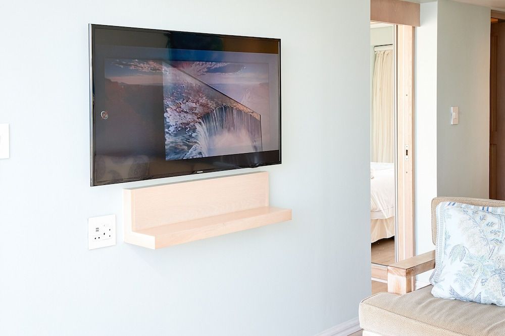 First Group La Montagne Apartment, 2 Bedrooms, Sea View 18