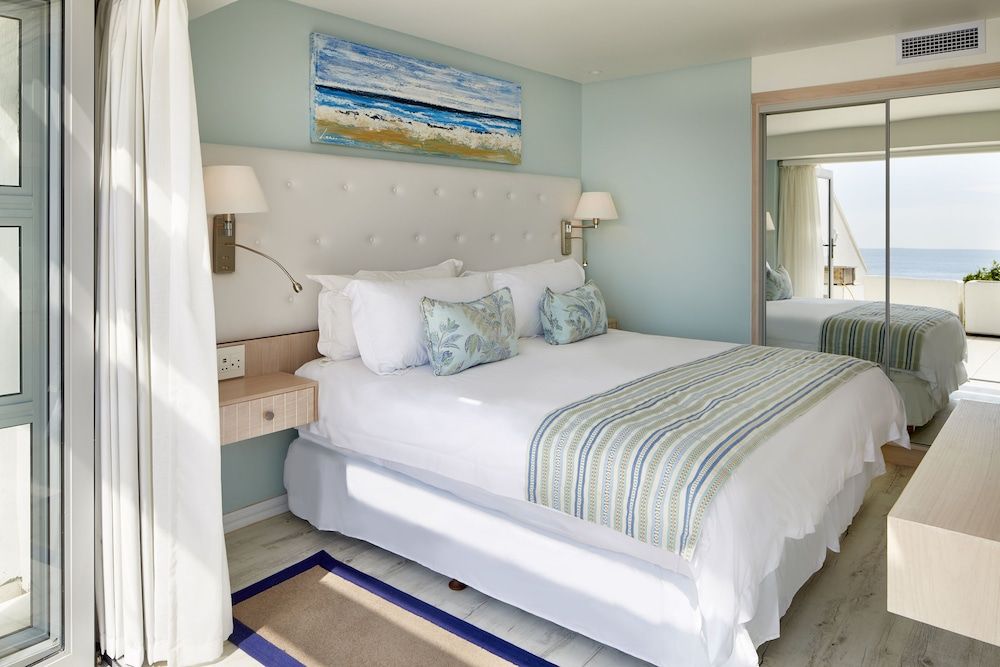 First Group La Montagne Apartment, 2 Bedrooms, Sea View 2