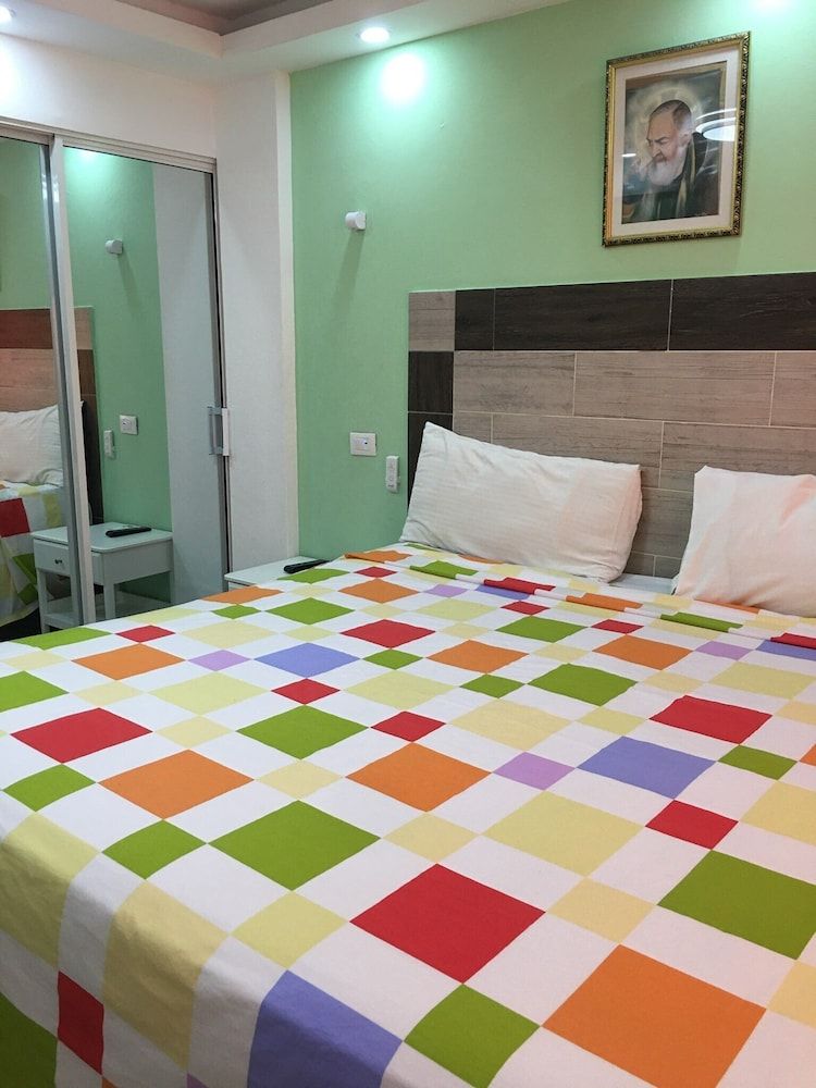 Hotel Restaurant Hamilton Basic Double Room 5